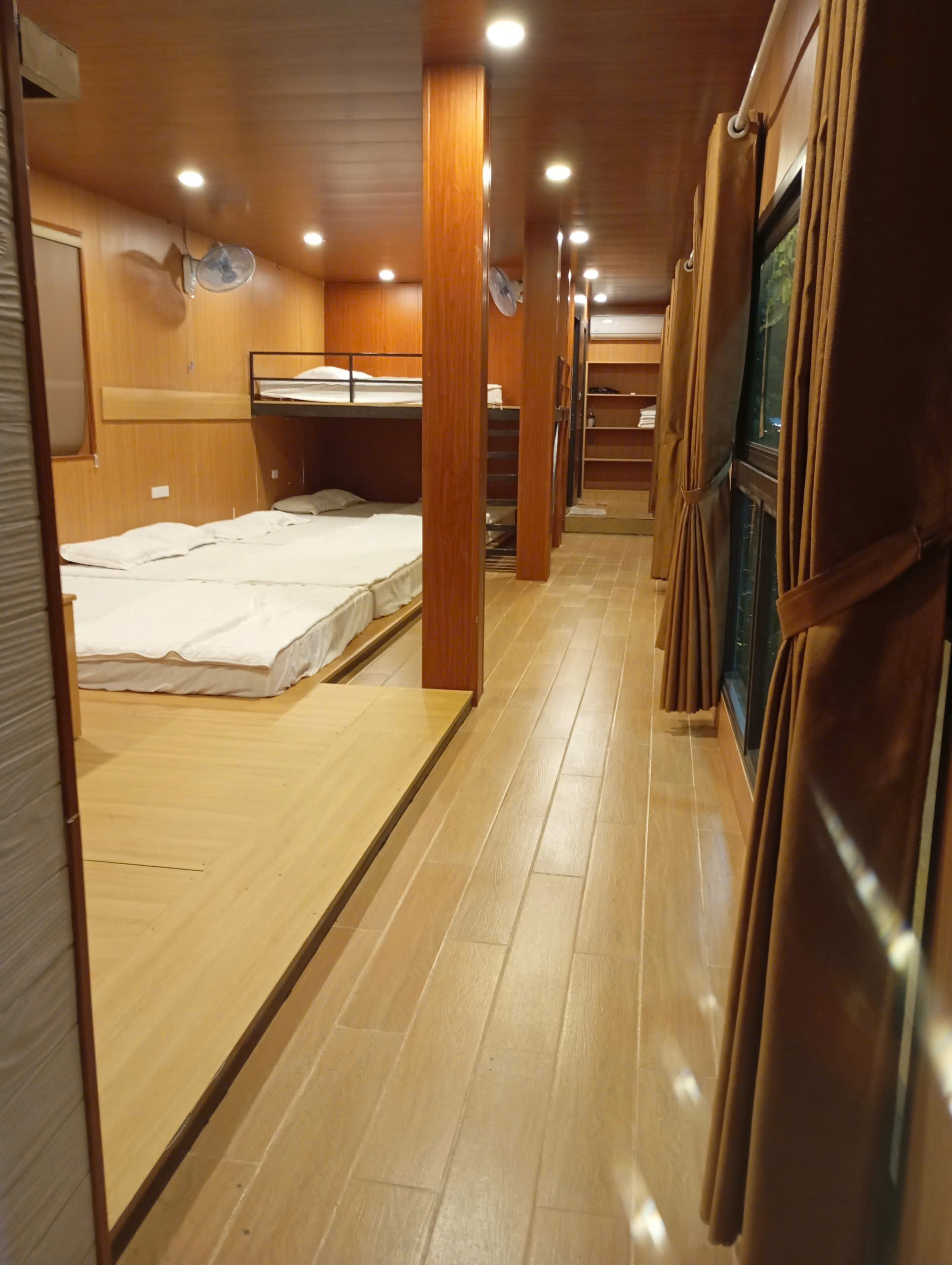 z6225281478342_74693650a2ac3d811dd0fb06f3df2d1a